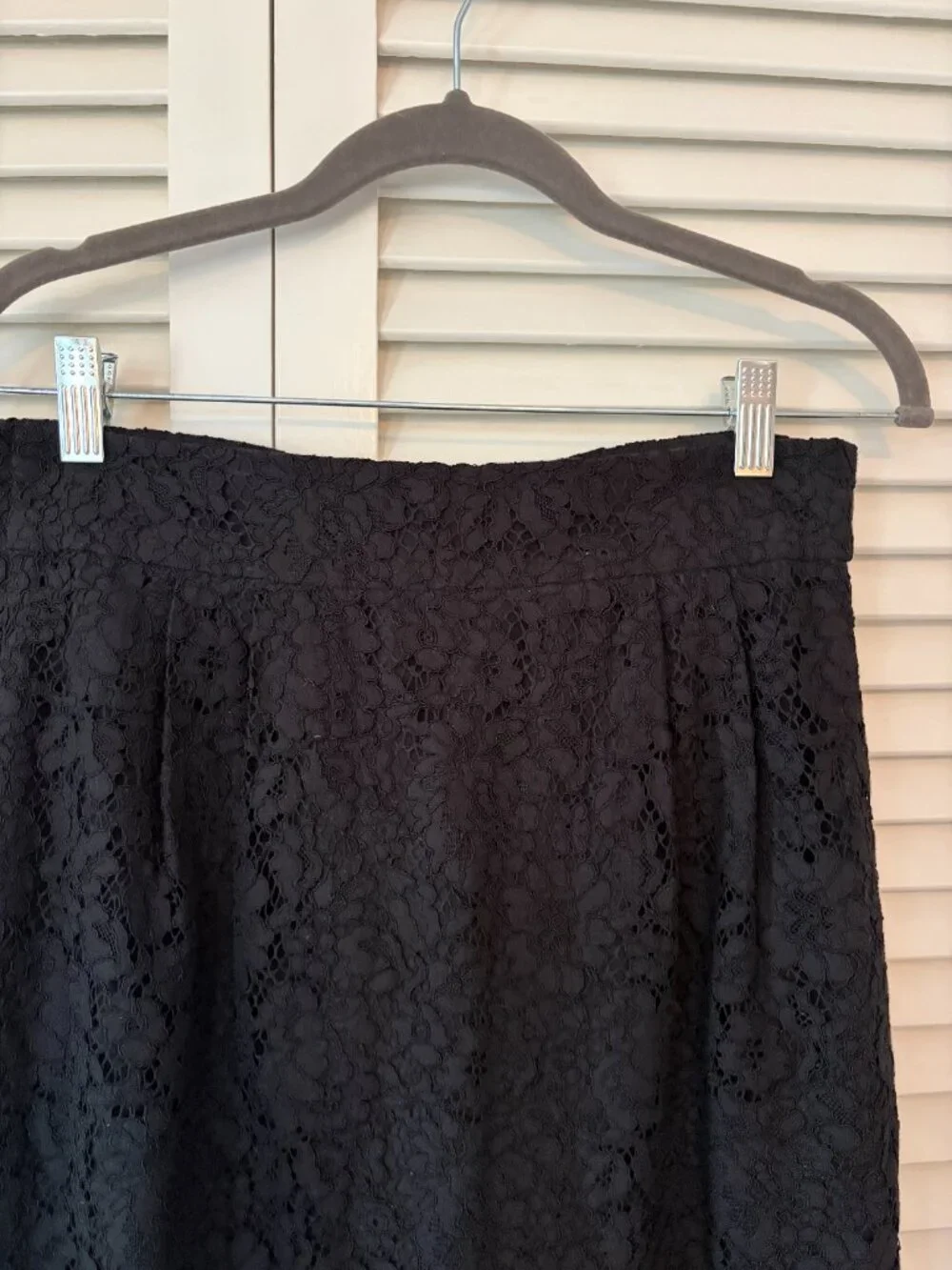 J. Crew midi Pintucked Pencil Skirt 6 black lace